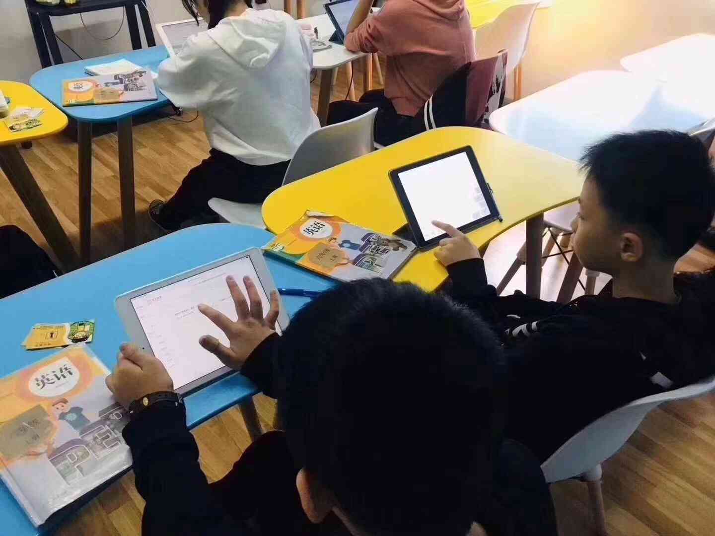 松鼠AI淮阳教育培训中心：全面覆K12教育辅导，助力学生全面提升