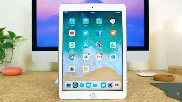 iPad可以使用AI设计软件吗？iPad Air适合做设计工作吗？