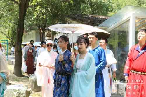 中秋佳节：汉服古风福文案，文库精选，共秋节月圆之时