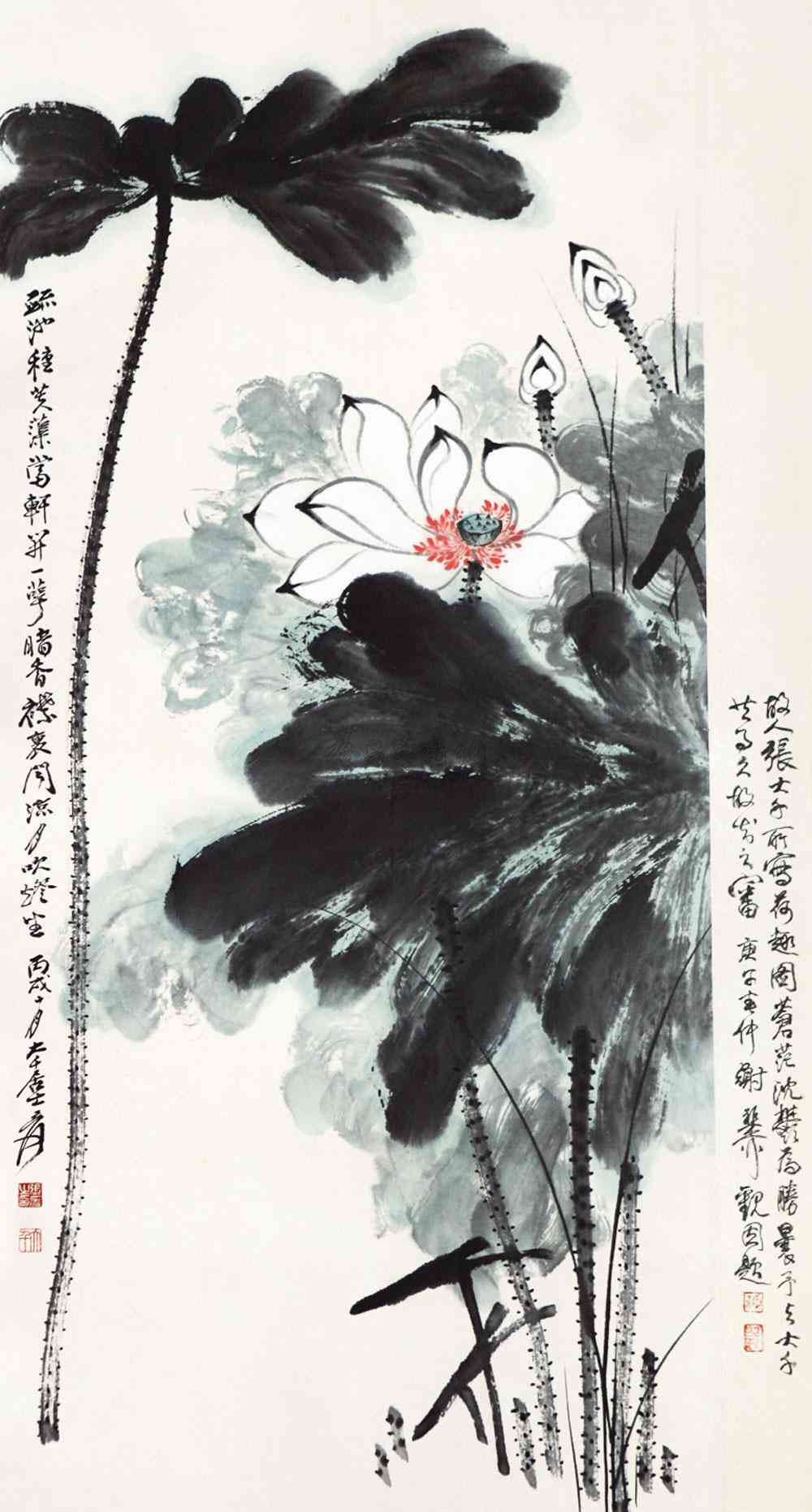 国画艺术之美：荷花绘画作品深度介绍与鉴