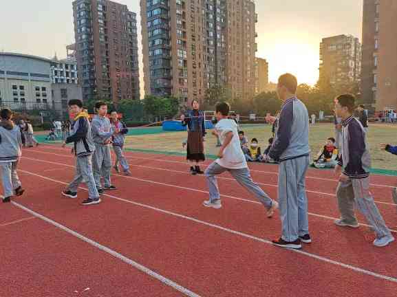 校园AI运动全景报告：探索智慧体育如何提升学生体能与运动体验