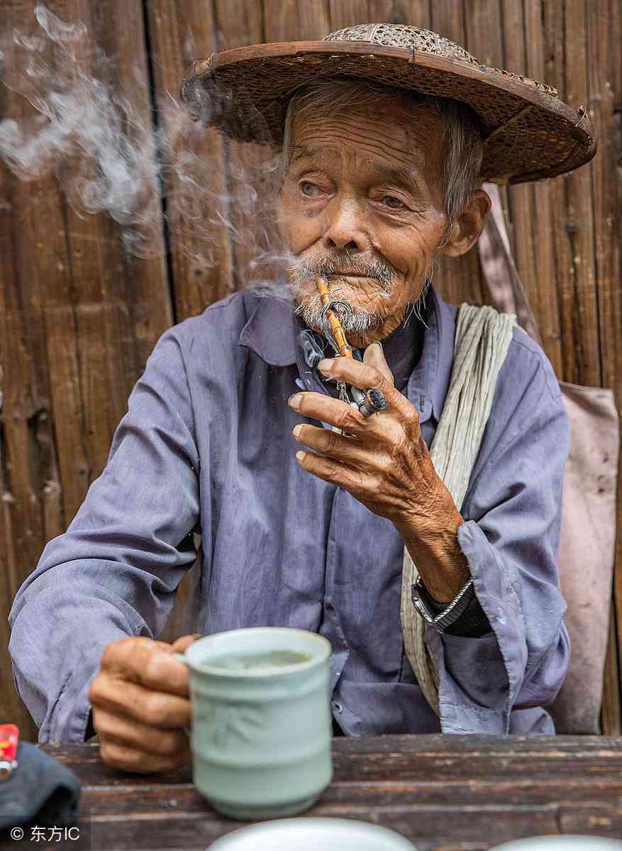 寂寞心语：精选孤独文案短句，句句戳心