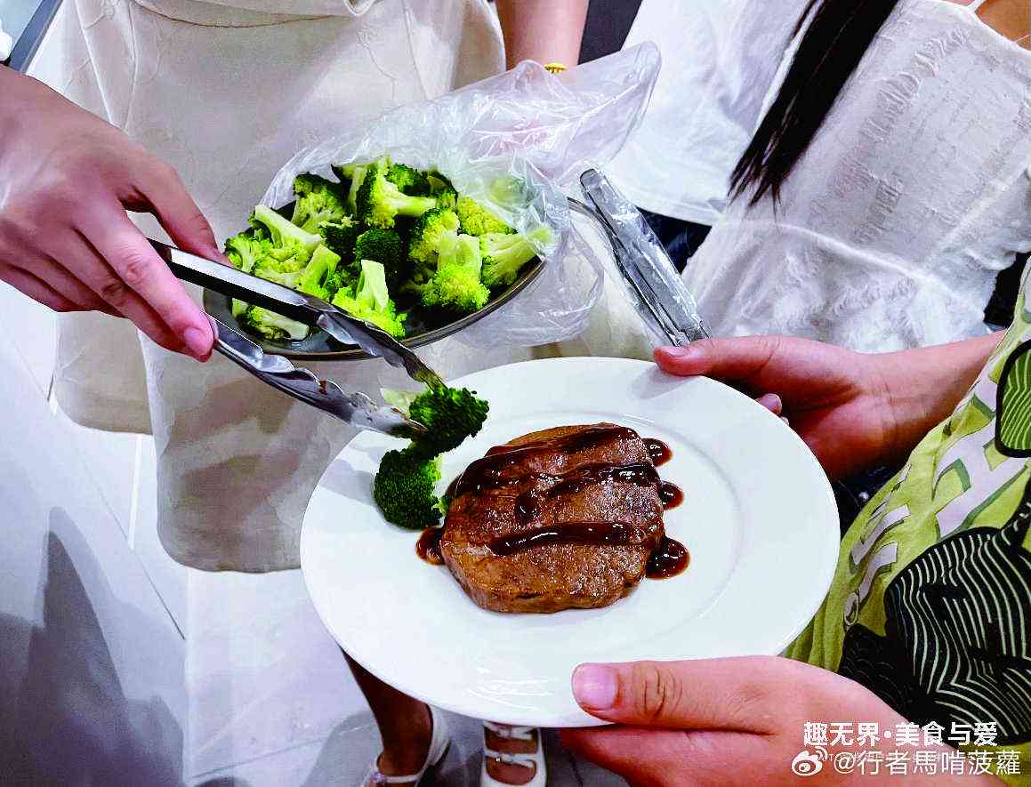 探索软软爱吃肉丶微博：美食分享、生活点滴与趣味互动全收录