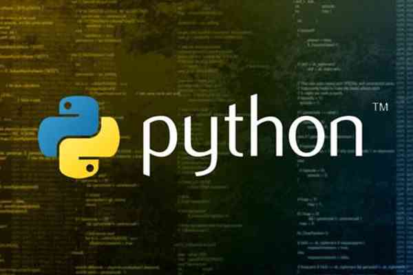 'Python：AI训练领域的首选编程语言解析'