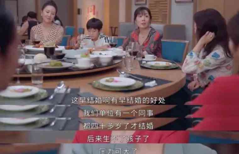 全方位闺蜜AI文案攻略：朋友圈短句、互动金句与情感表白必备短语