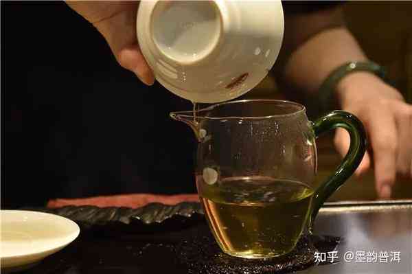 茶π文案：短句干净治愈，精选关于茶的经典句子撰写指南