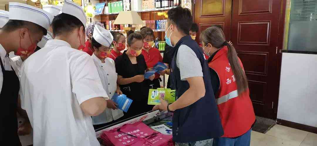 粽香四溢：手把手教你绘制端午佳节画粽子教程