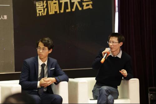 智能时代下的AI技术革新趋势：未来发展与行业应用展望