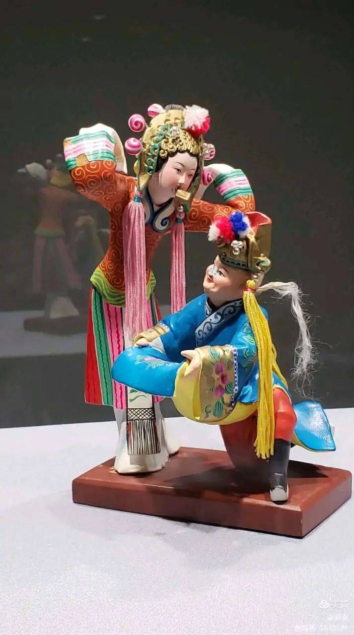 泥人匠心独运，传统艺术新篇章——走进泥人说说的世界