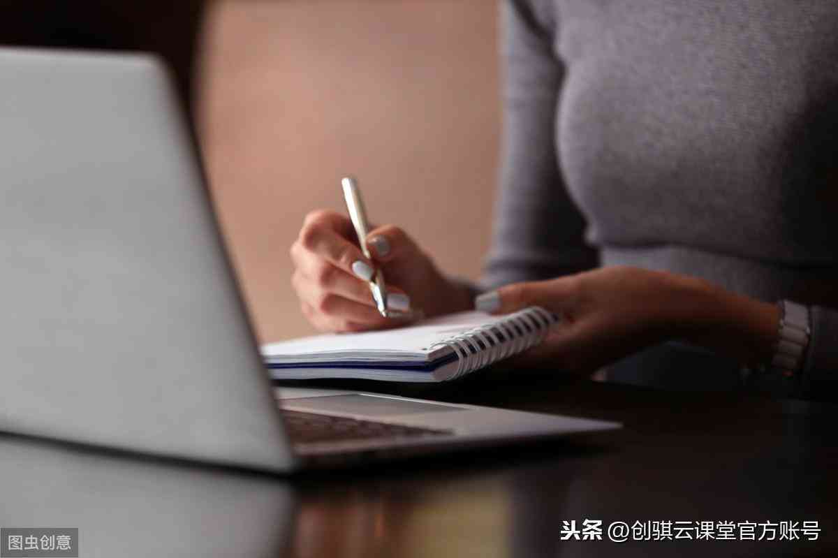提高办公写作应该看什么书？选择书籍与，掌握提升办公写作技巧的方法