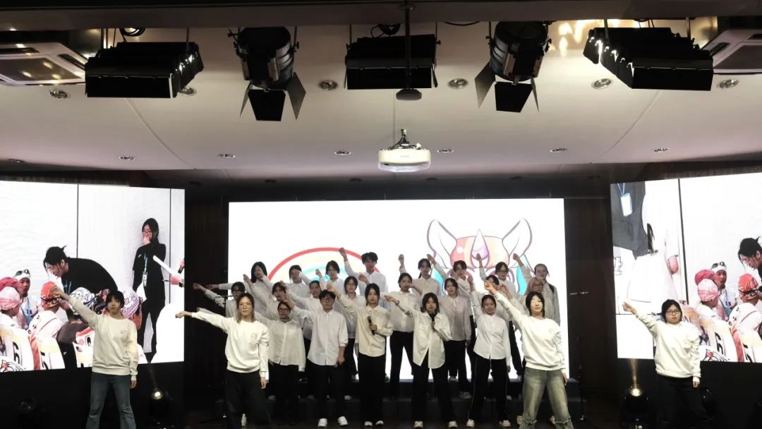 声音盛宴：团队协作与配音乐趣融合体验
