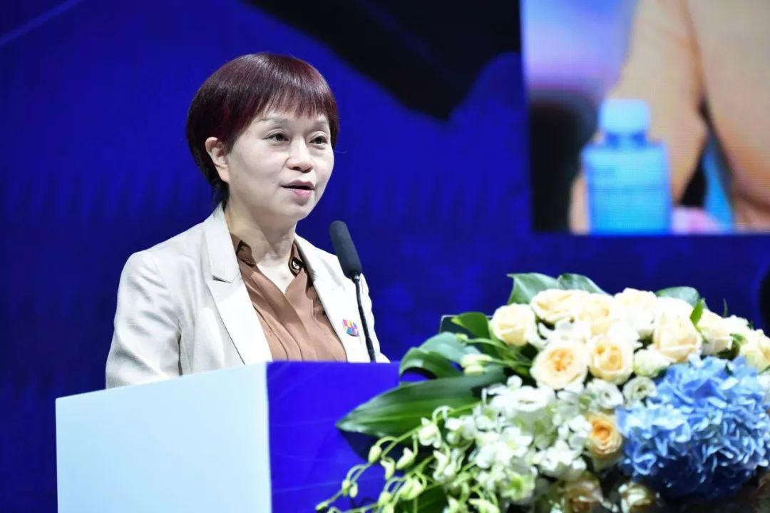 智能未来：AI产业创新与发展趋势解析