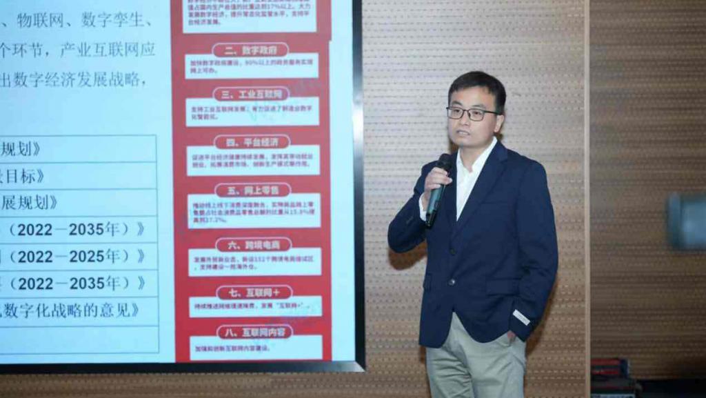 2023年大数据洞察：5大数字新闻案例，揭秘媒体行业创新趋势