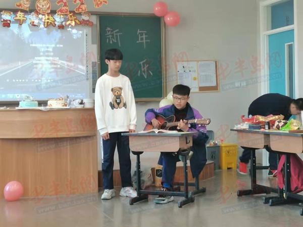 AI舞蹈逐梦计划：前沿科技与艺术融合的璀璨简介