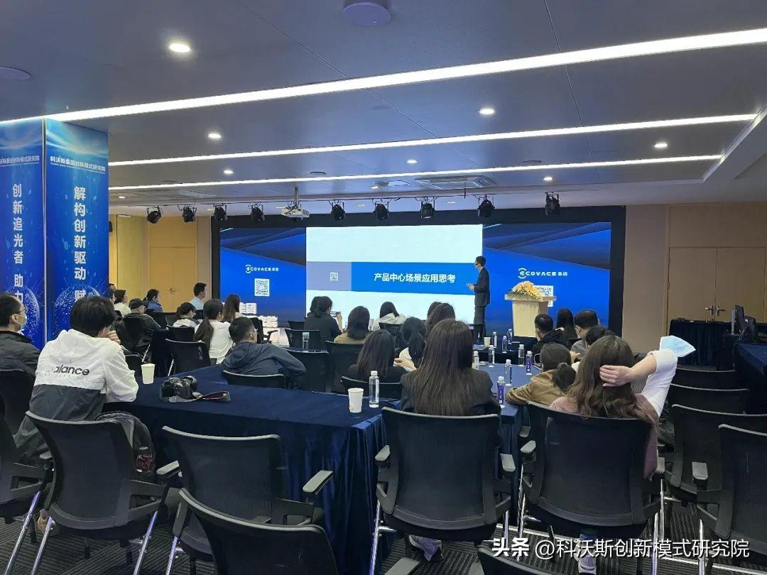 全面解析AI课程实践：项目案例、挑战与解决方案报告