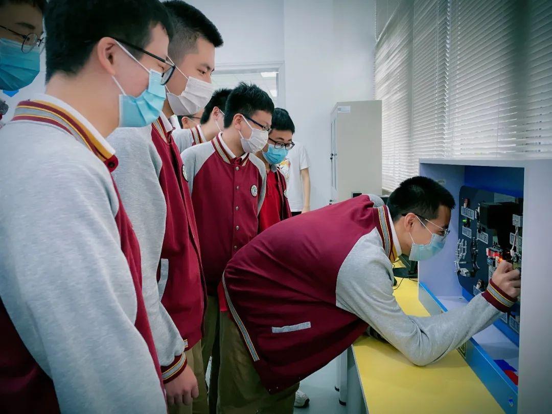 用ai生成实践报告怎么写