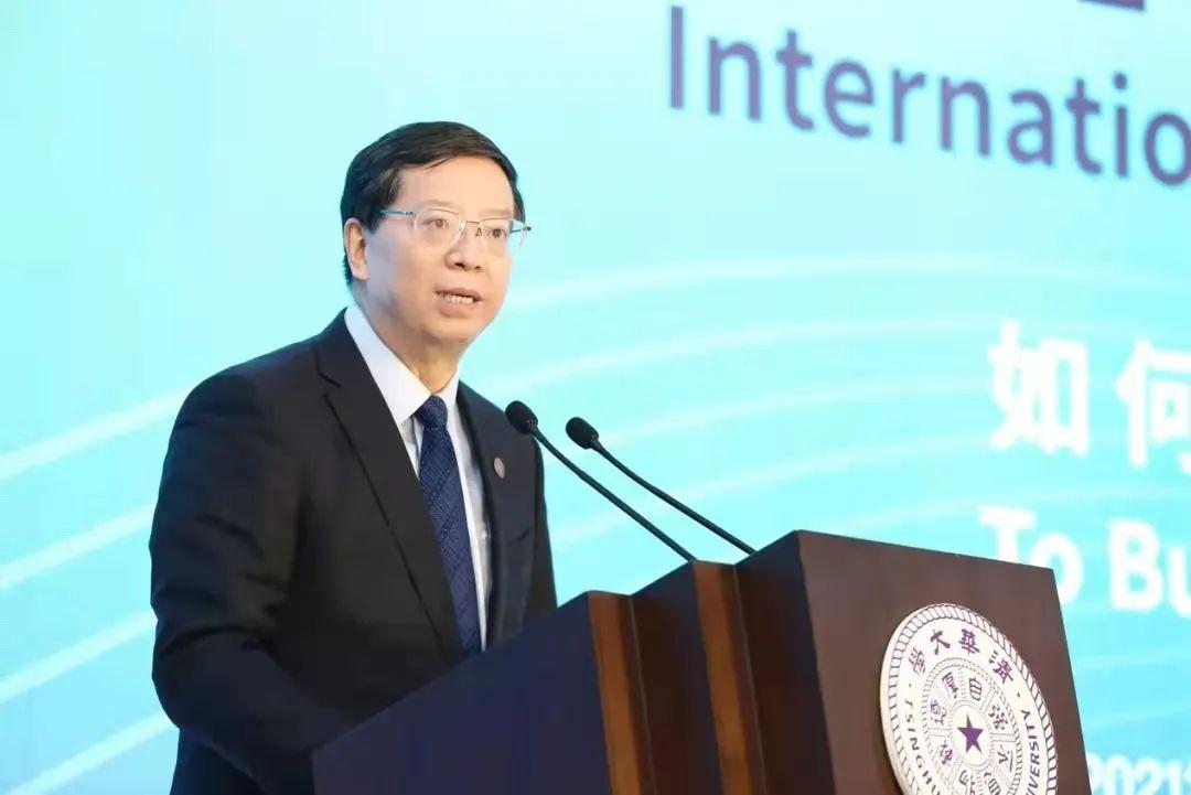 2021年人工智能发展综述及未来趋势预测脚本