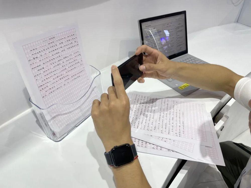 ai智能写作手机版免费不限次数，仅需168元
