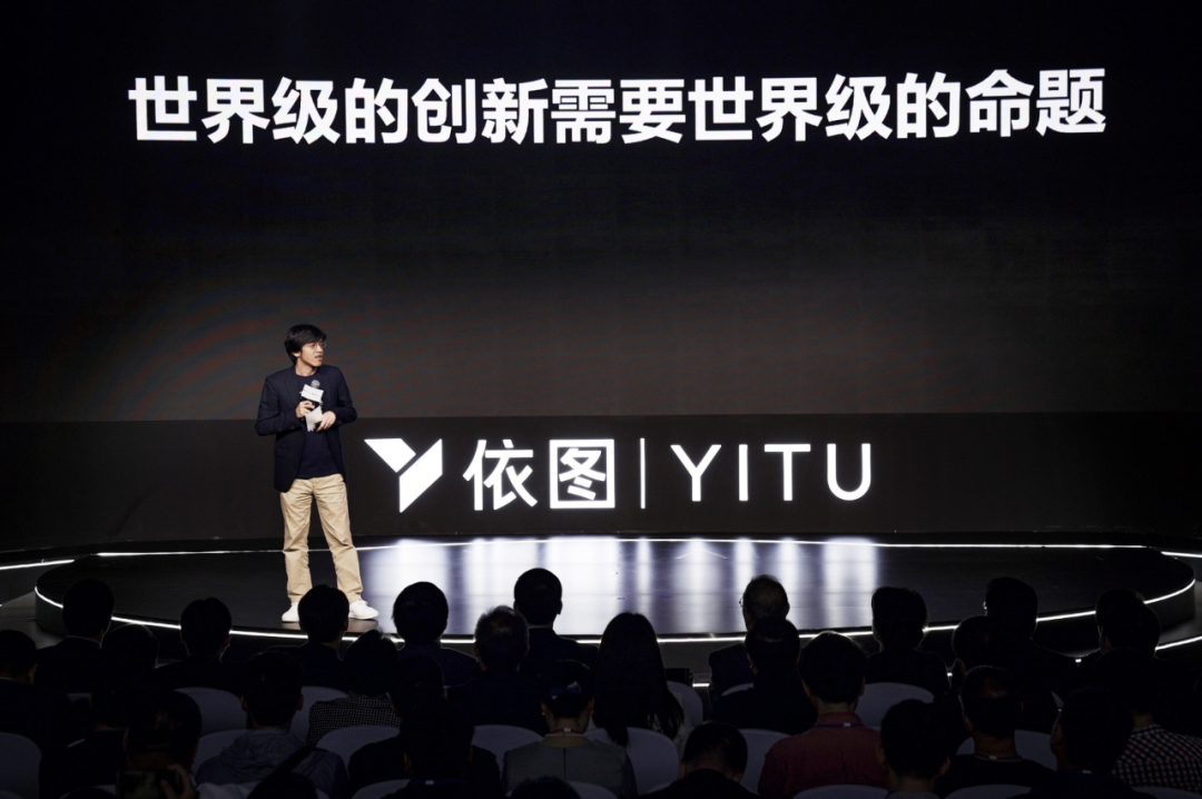 全面解析：如何创作吸引人的AI变脸搞笑文案及创意建议
