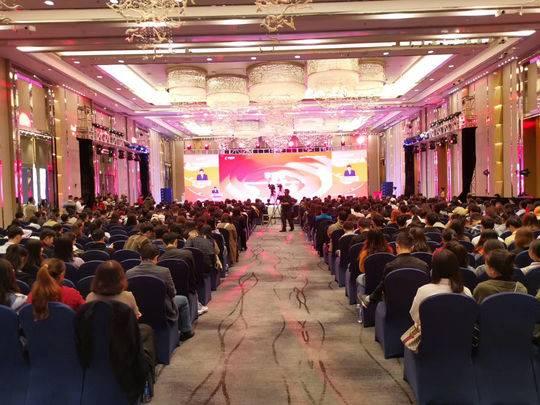 人工智能写作：免费热门人工智能写作软件列表及使用指南